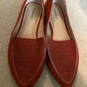 Reddish torrid flats